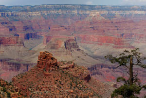grand canyon<br>NIKON D200, 70 mm, 100 ISO,  1/250 sec,  f : 8 , Distance :  m